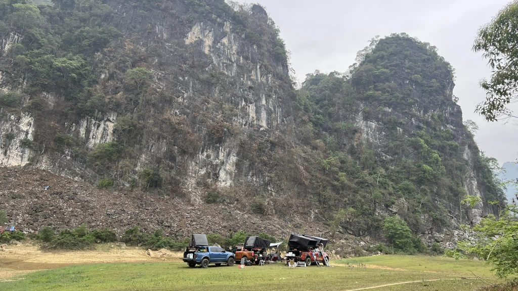 Camping cùng hội Hamer Camp